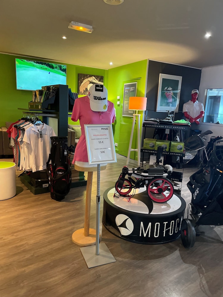 Pro shop