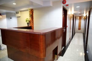 thumbnail: Hallway
