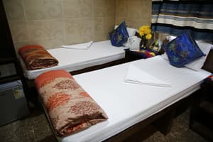 thumbnail: Interior
