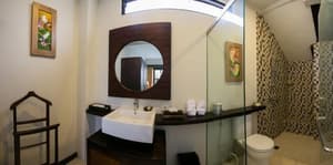 thumbnail: Bathroom sink