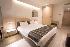 thumbnail: Room