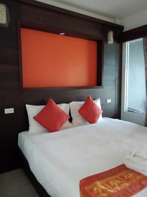 thumbnail: Room