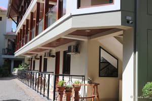 thumbnail: Exterior