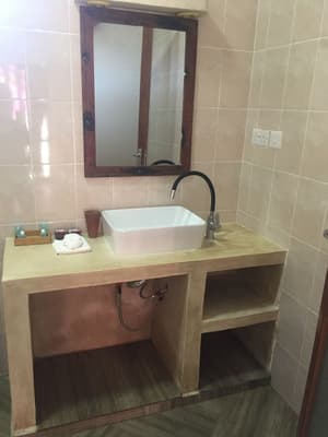 thumbnail: Bathroom