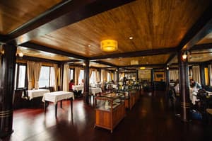 thumbnail: Restaurant