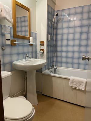 thumbnail: Bathroom