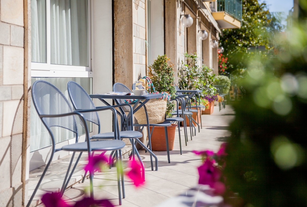 Restaurant-cafeteria
