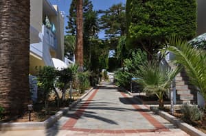 thumbnail: Exterior