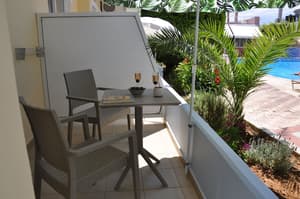 thumbnail: Terrace/patio