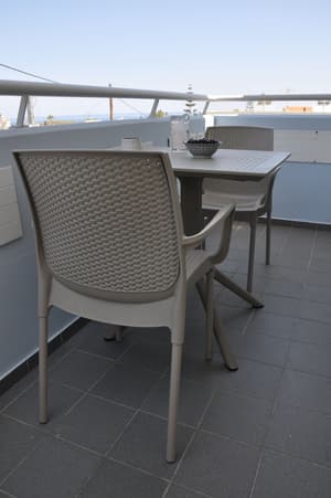 thumbnail: Terrace/patio