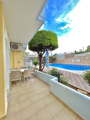 thumbnail: Balcony view