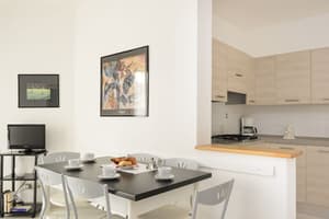 thumbnail: In-room dining