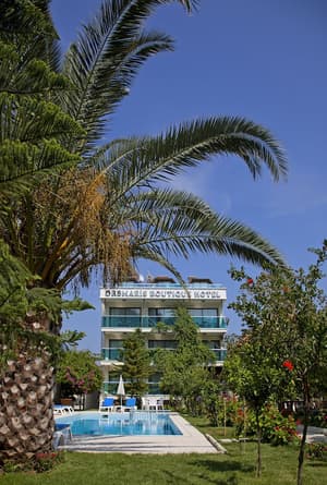 thumbnail: Outdoor pool