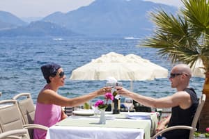 thumbnail: Restaurant