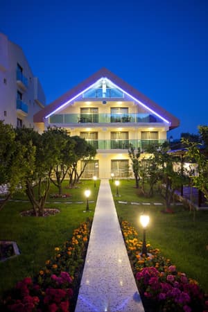 thumbnail: Garden