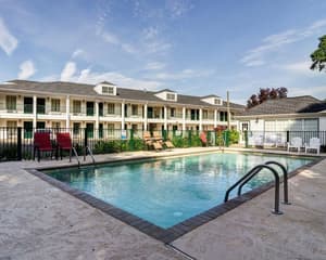 thumbnail: Pool