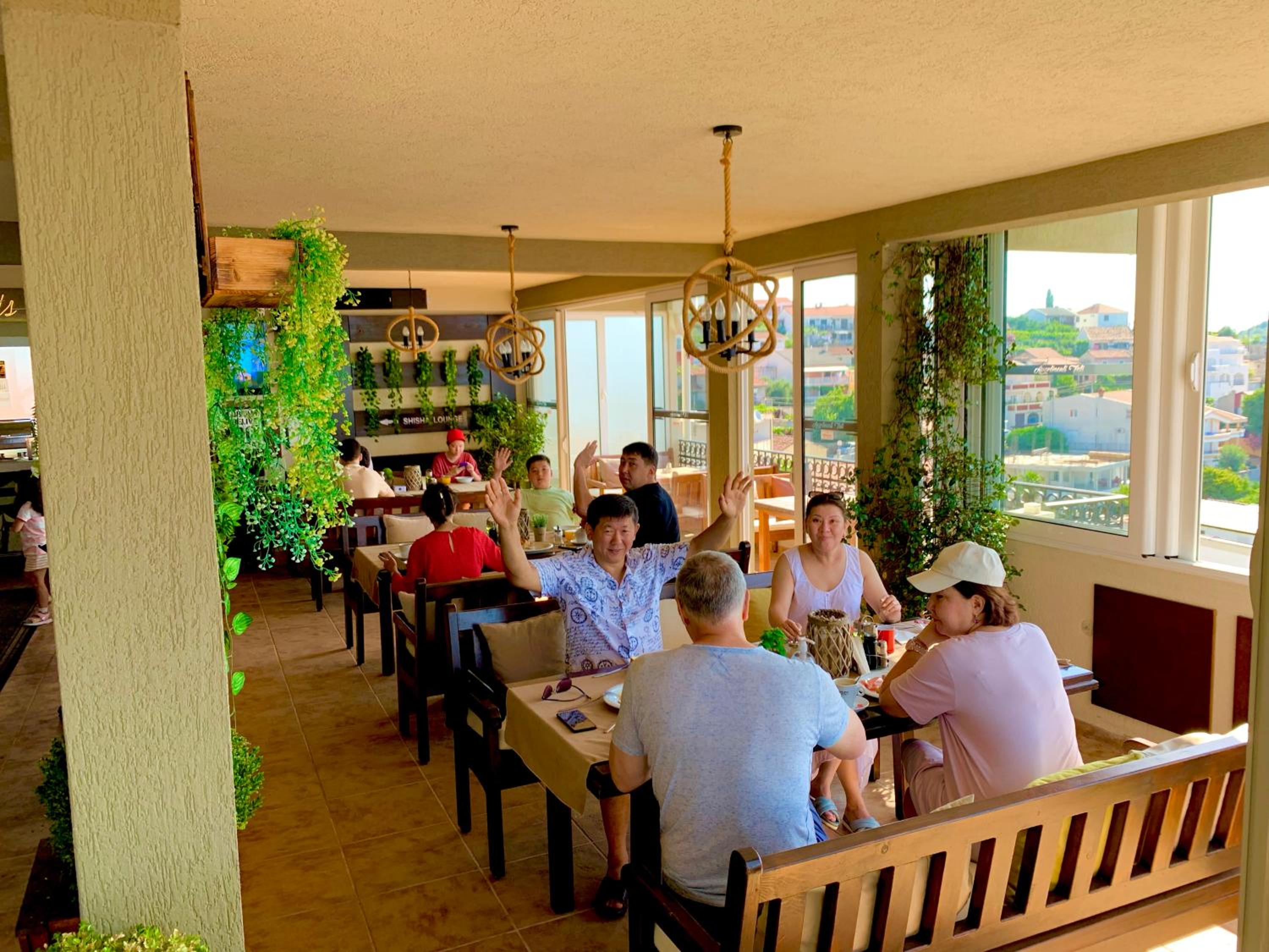 Restaurant-cafeteria