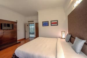 thumbnail: Room