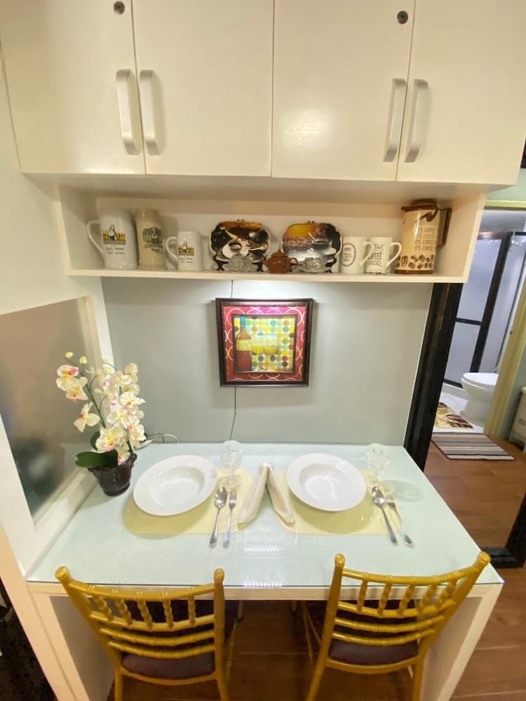 In-room dining