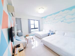 thumbnail: Room