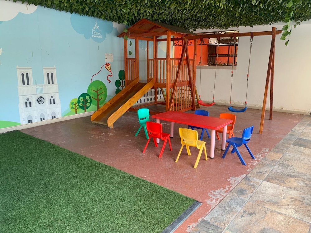 Children's play area - indoor