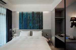 thumbnail: Interior