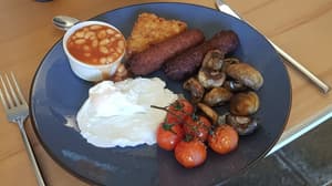 thumbnail: Dining