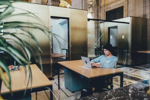 thumbnail: Business center