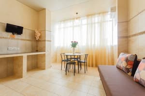 thumbnail: Private kitchenette