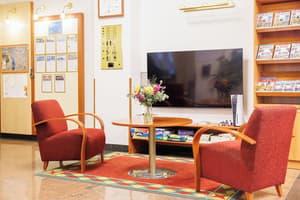 thumbnail: Lobby sitting area