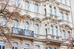 thumbnail: Exterior