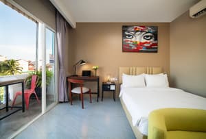 thumbnail: Room