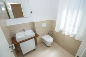 thumbnail: Bathroom