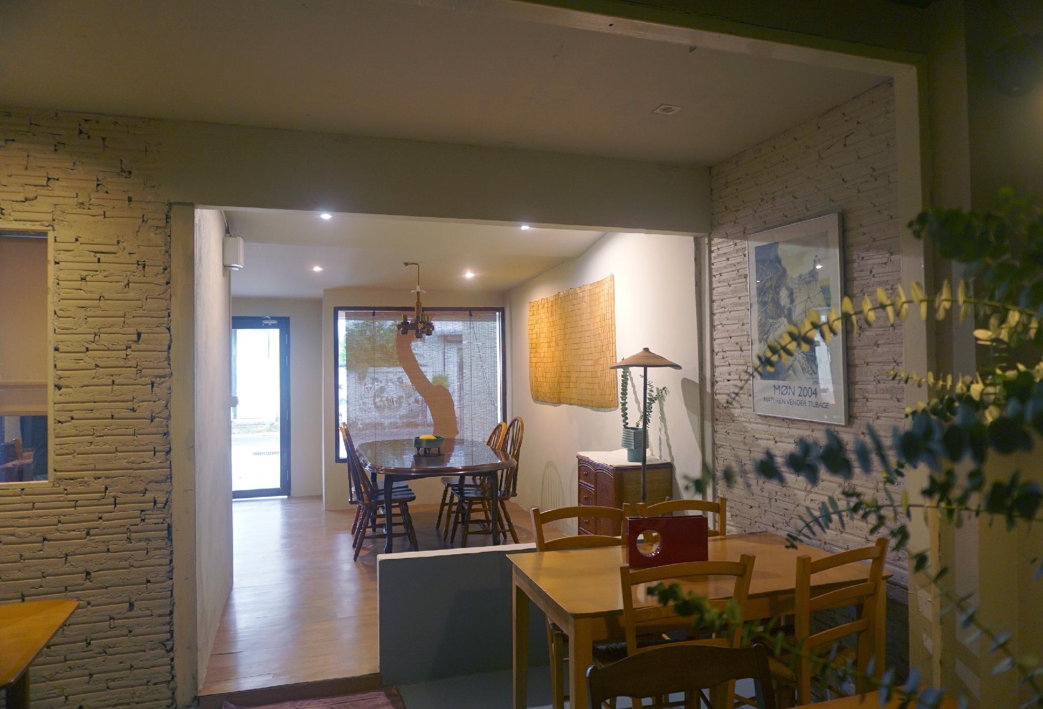 Restaurant-cafeteria