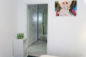 thumbnail: Room amenity
