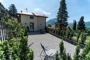 thumbnail: Terrace/patio