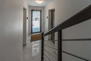 thumbnail: Interior entrance