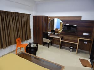 thumbnail: Room