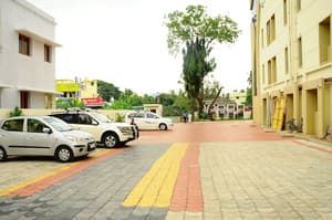 thumbnail: Parking