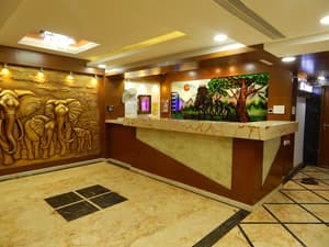 thumbnail: Interior detail