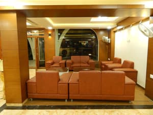 thumbnail: Reception hall