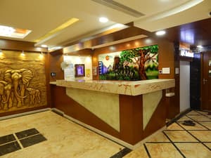 thumbnail: Reception hall
