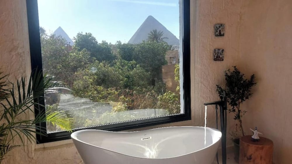 Private spa tub