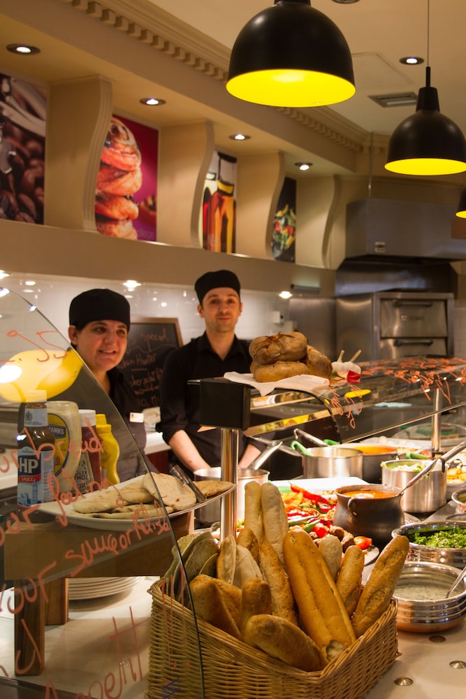 Restaurant-cafeteria