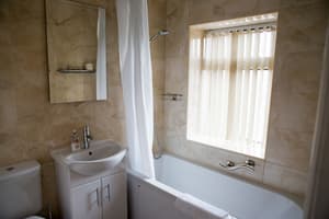 thumbnail: Bathroom