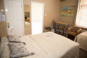 thumbnail: Room
