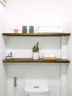 thumbnail: Bathroom amenities