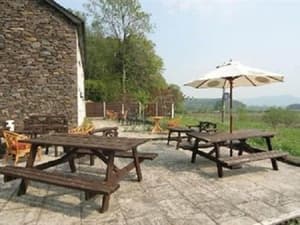 thumbnail: Bar (on property)