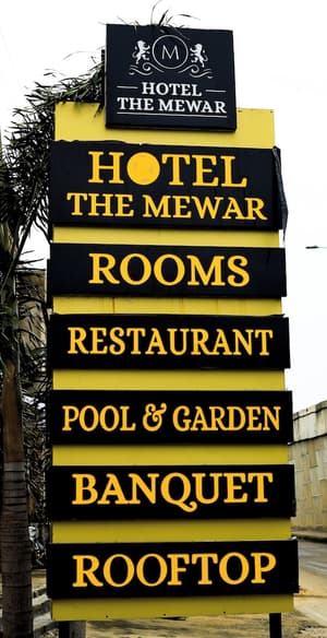 thumbnail: Front of property