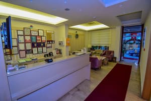 thumbnail: Reception